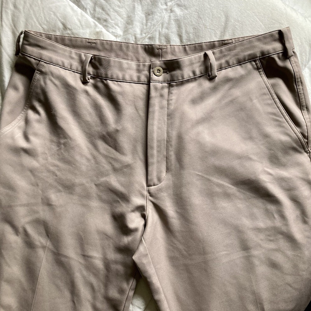 NIKE Golf Dri-Fit Men's 36x31 (actual) 100% Poly Performance Pants Khaki Chino - Picture 3 of 16